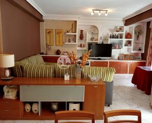 Sala d'estar de Pis en venda en  Jaén Capital amb Aire condicionat, Calefacció i Balcó