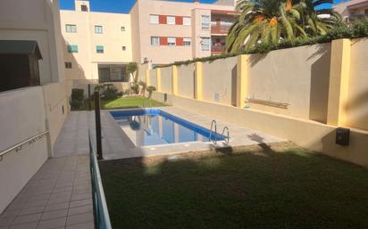 Piscina de Pis en venda en Vélez-Málaga amb Aire condicionat, Terrassa i Piscina