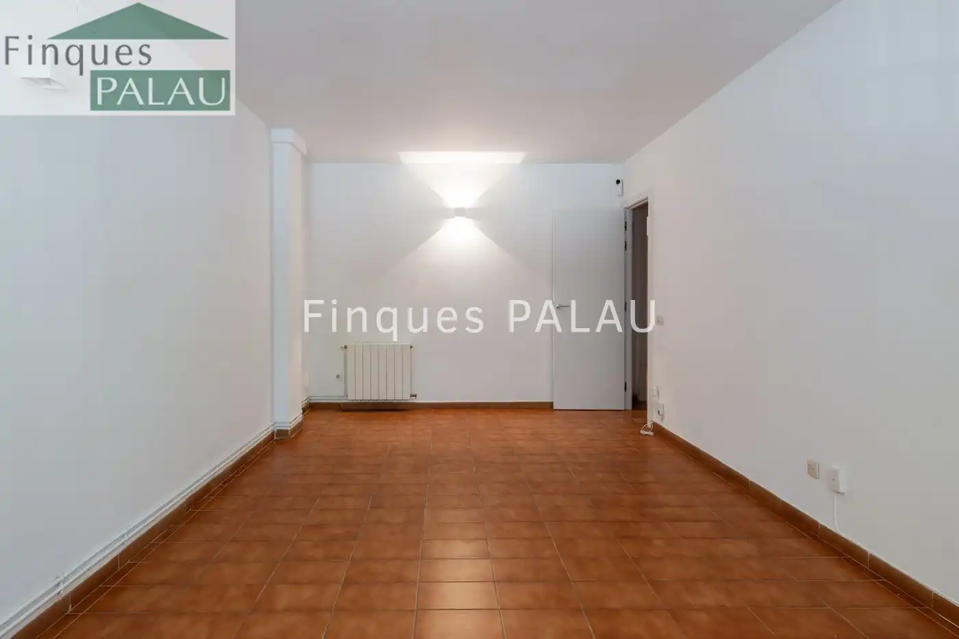 Flat for rent in Sant Just Desvern  with Air Conditioner and Heating