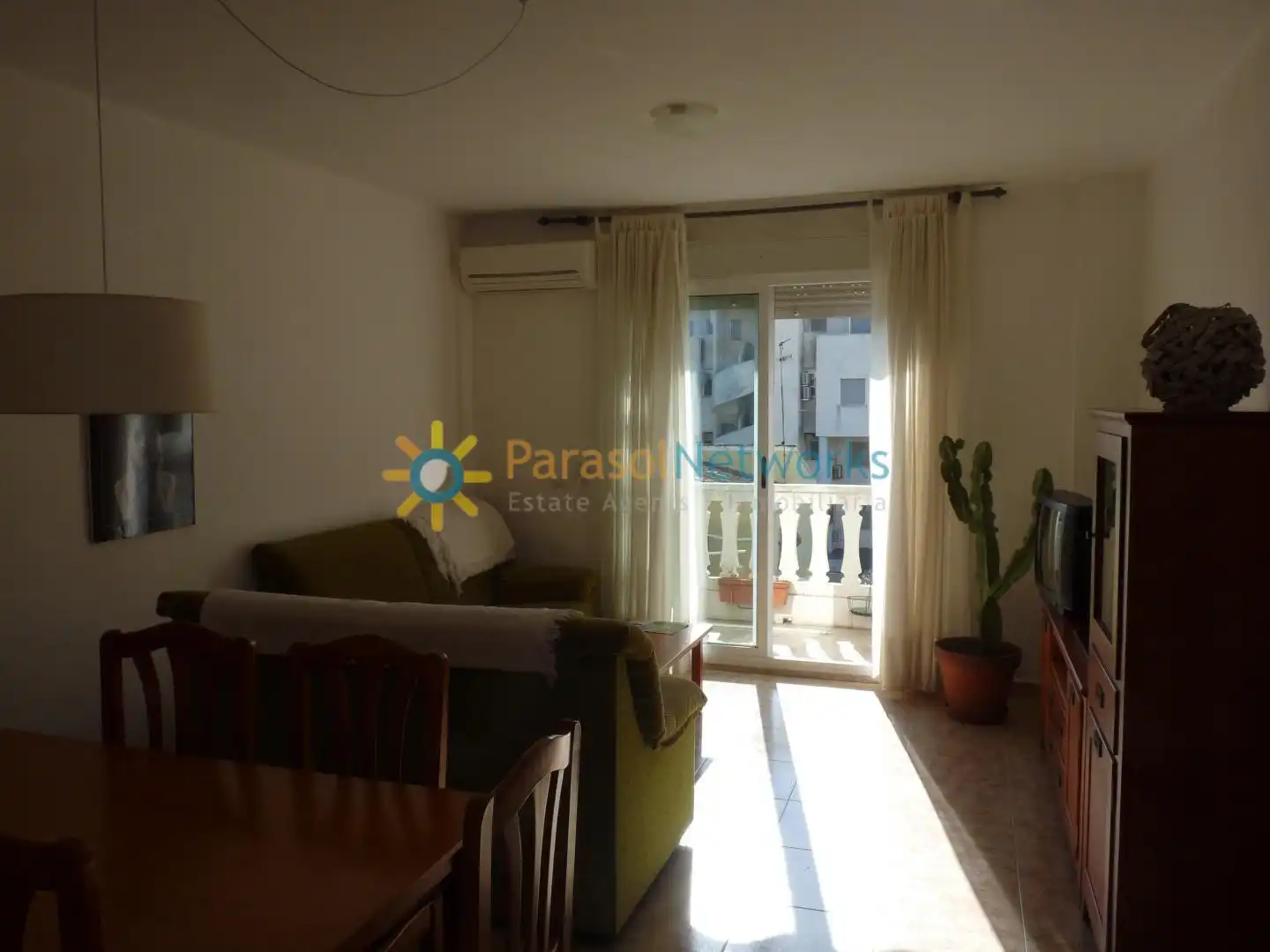 Vista exterior de Apartamento de alquiler en Dénia con Aire acondicionado, Calefacción y Terraza
