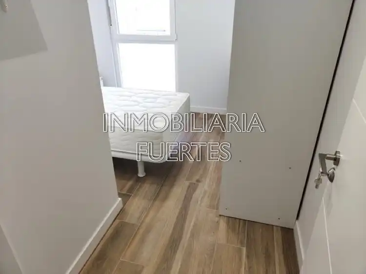 Flat for rent in Calle Demetrio de los Ríos, Las Ventas