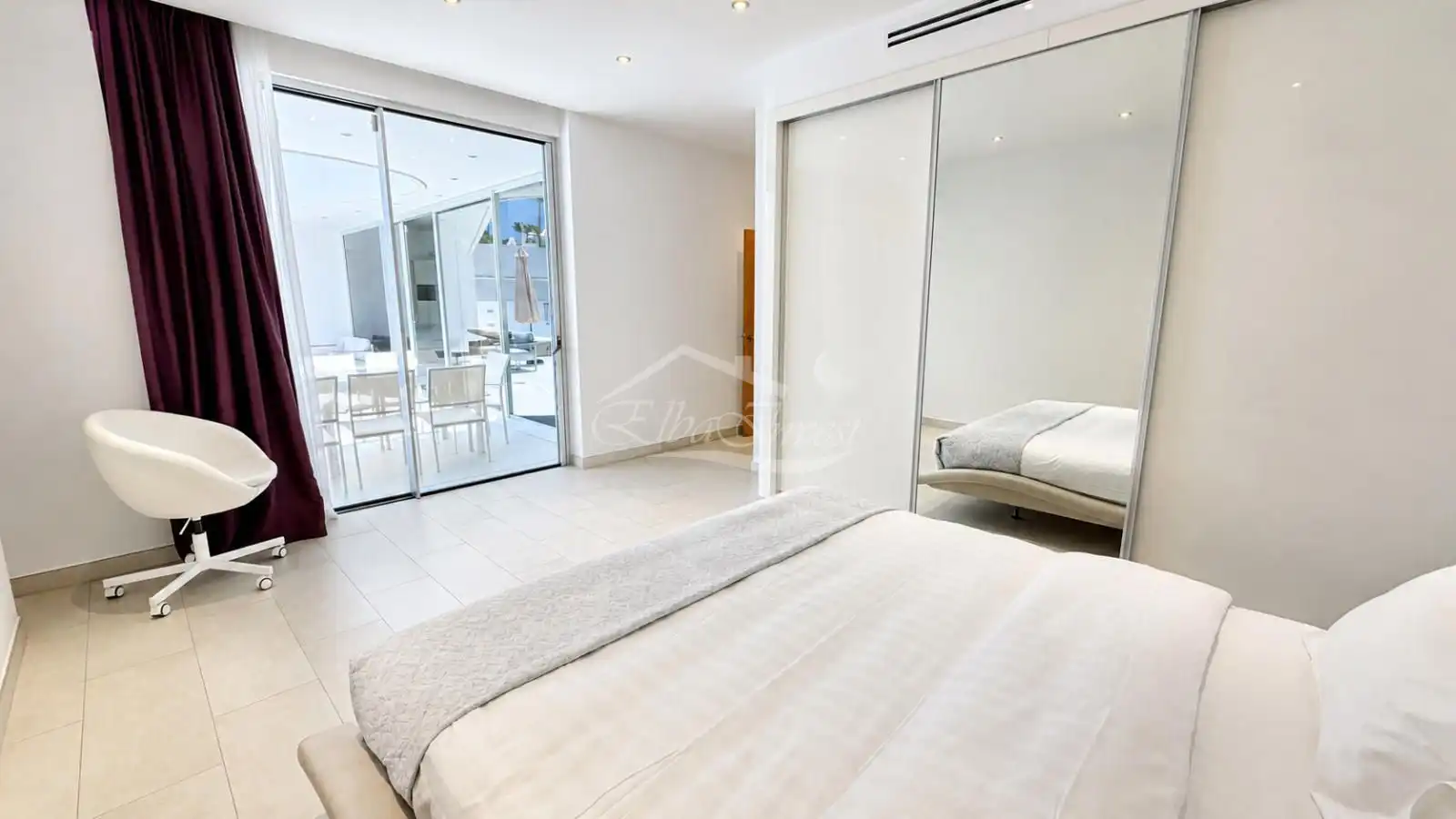 Chalet con piscina en venta en Las Bajas, imagen 24