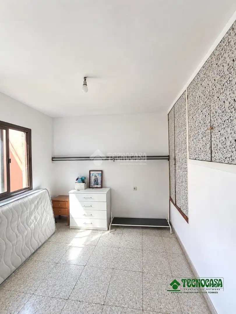 Haus zum Verkauf in Piedras Redondas - Torrecárdenas, imagen 2