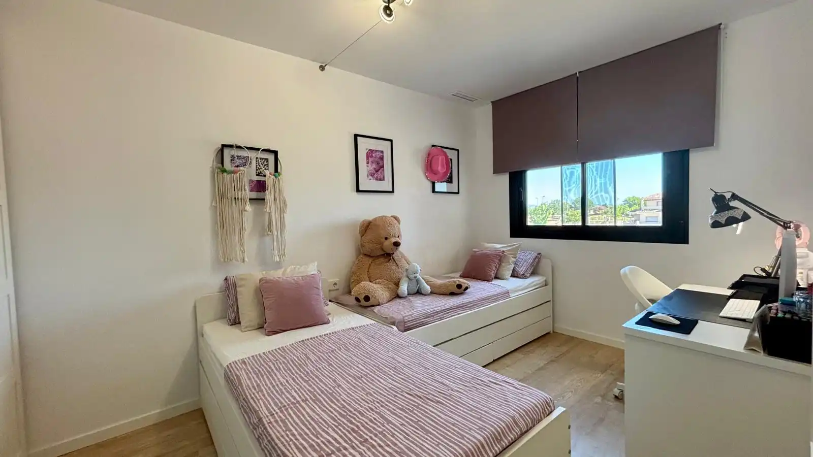 Habitación de Casa adosada en venta en Torre-Pacheco con Aire acondicionado, Calefacción y Terraza