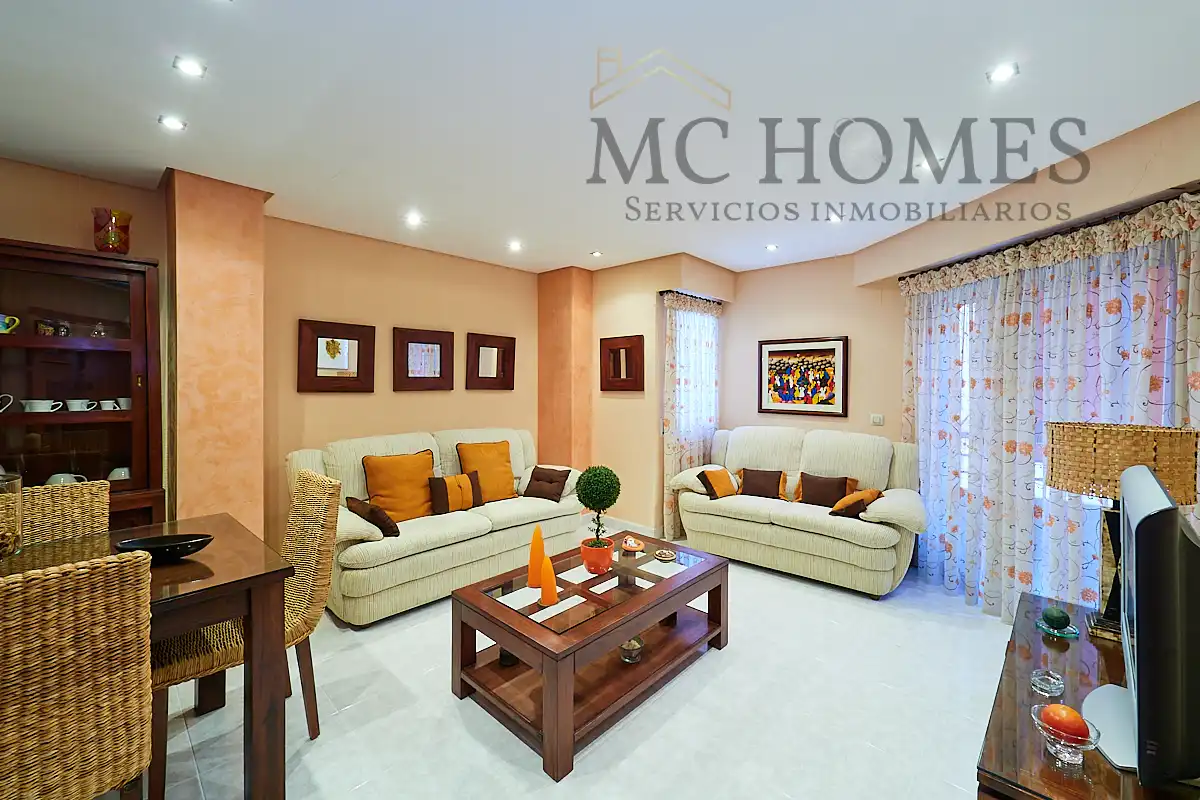 Living room of Flat for sale in Santa Pola  with Air Conditioner, Heating and Oven