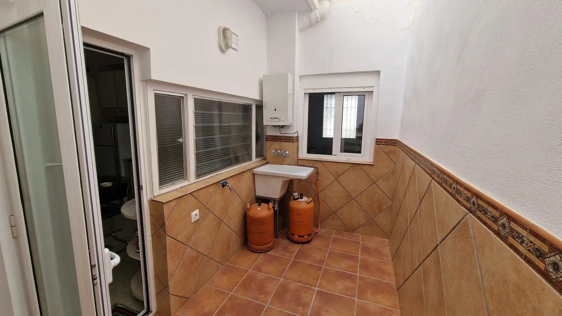 Piso en venta en Calle del Abagado y Academics Emilio Esteban Hanza, 18, Canjáyar