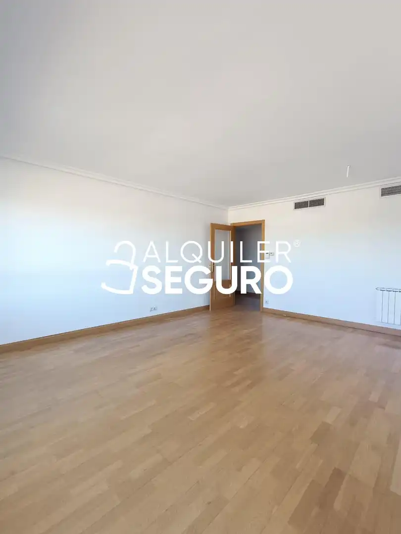 Habitación de Piso de alquiler en Parla con Aire acondicionado, Calefacción y Terraza