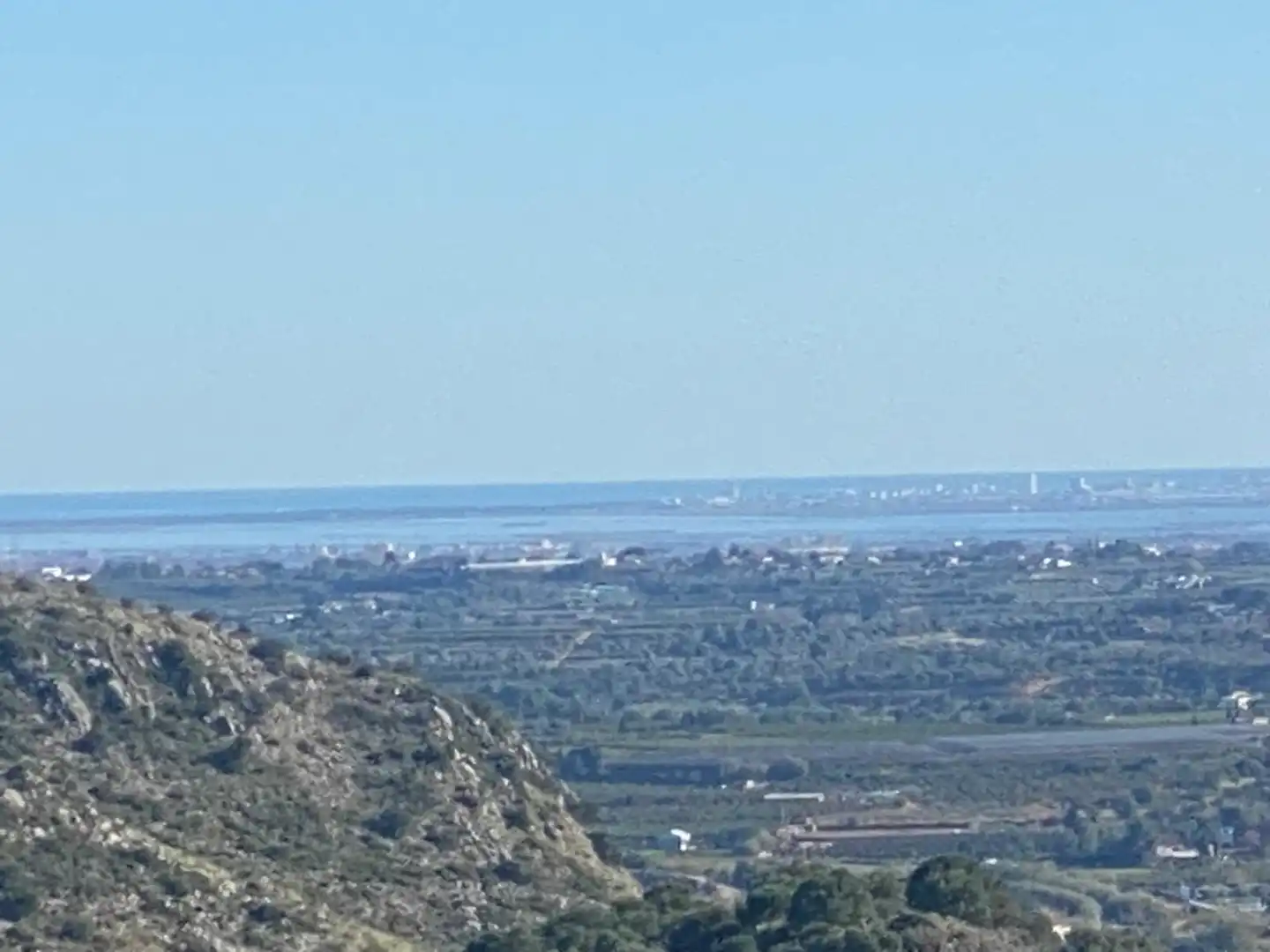 Terreny residencial en venda a Calle Puerto de Pajares 299