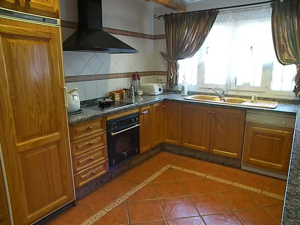 Cocina de Casa o chalet en venta en Alhaurín de la Torre con Aire acondicionado, Jardín privado y Terraza