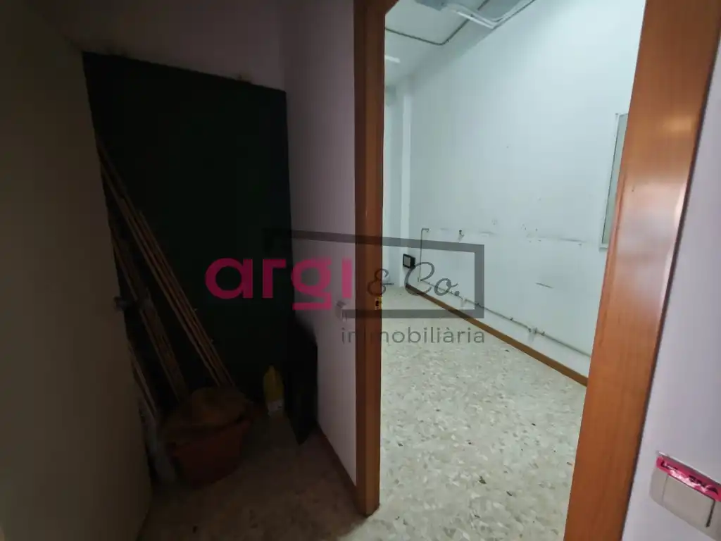 Local comercial en alquiler en La Roureda, imagen 12