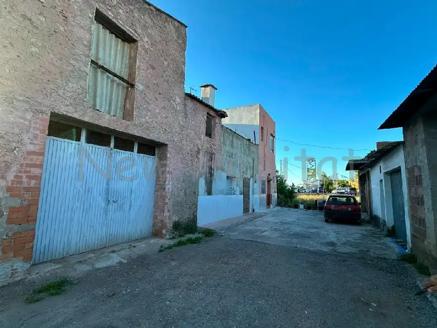 Casa aparellada en venda a Carrer Camí Real, imagen 12