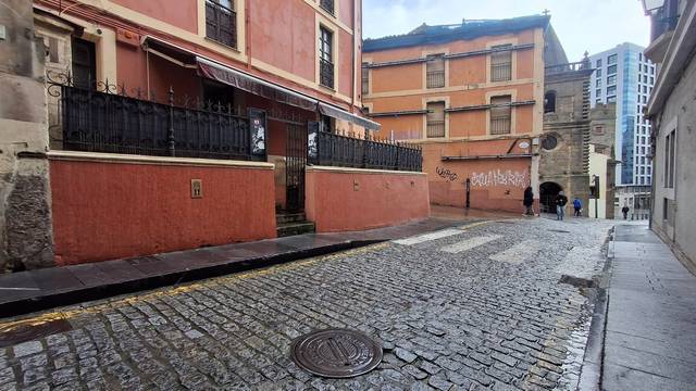 Piso en Venta en N/A en Cimadevilla