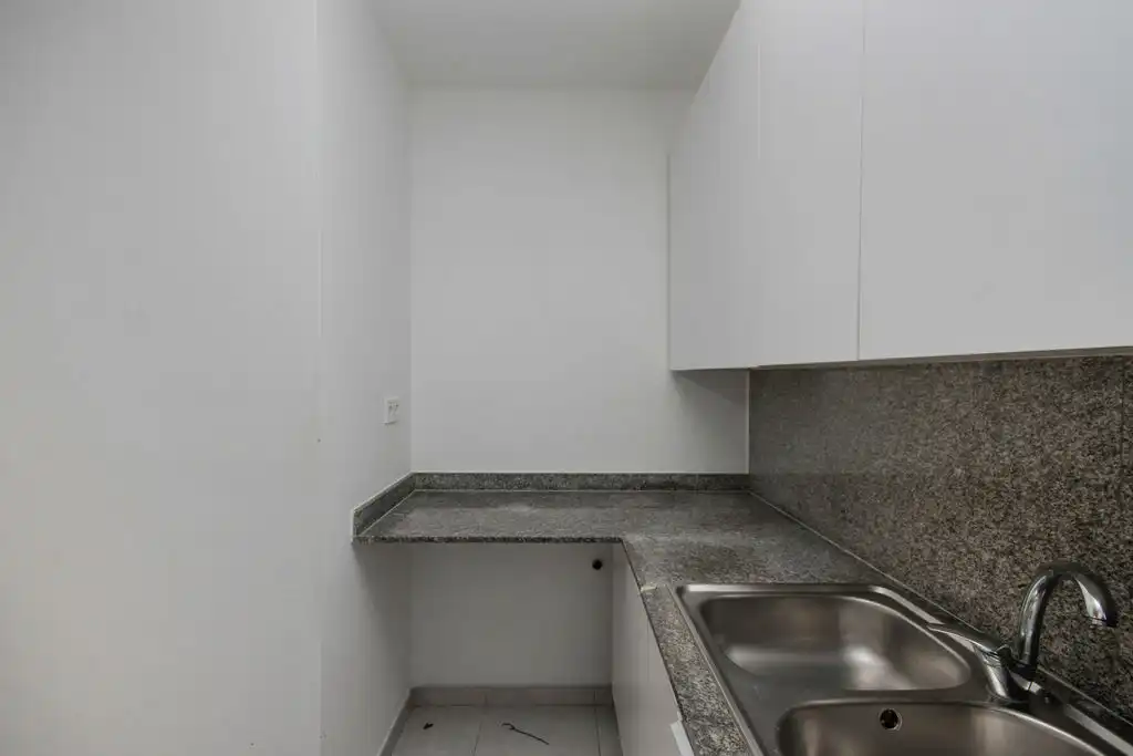 Kitchen of Flat for sale in Badalona