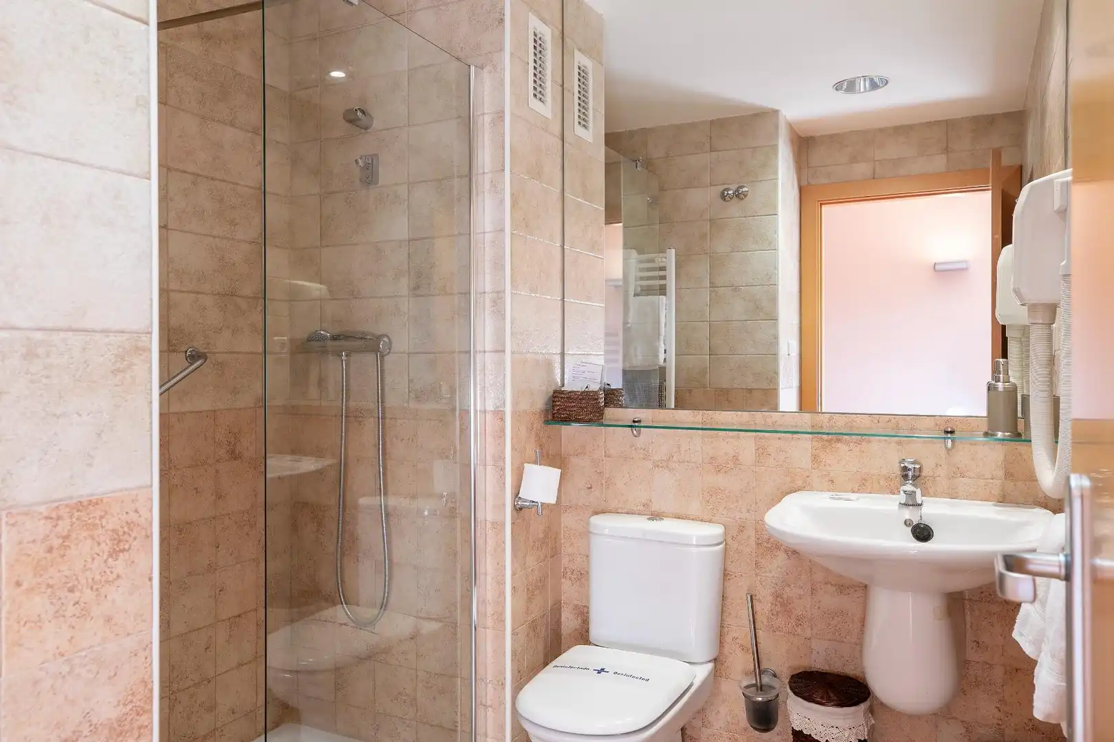 Baño de Edificio en venta en Bierge