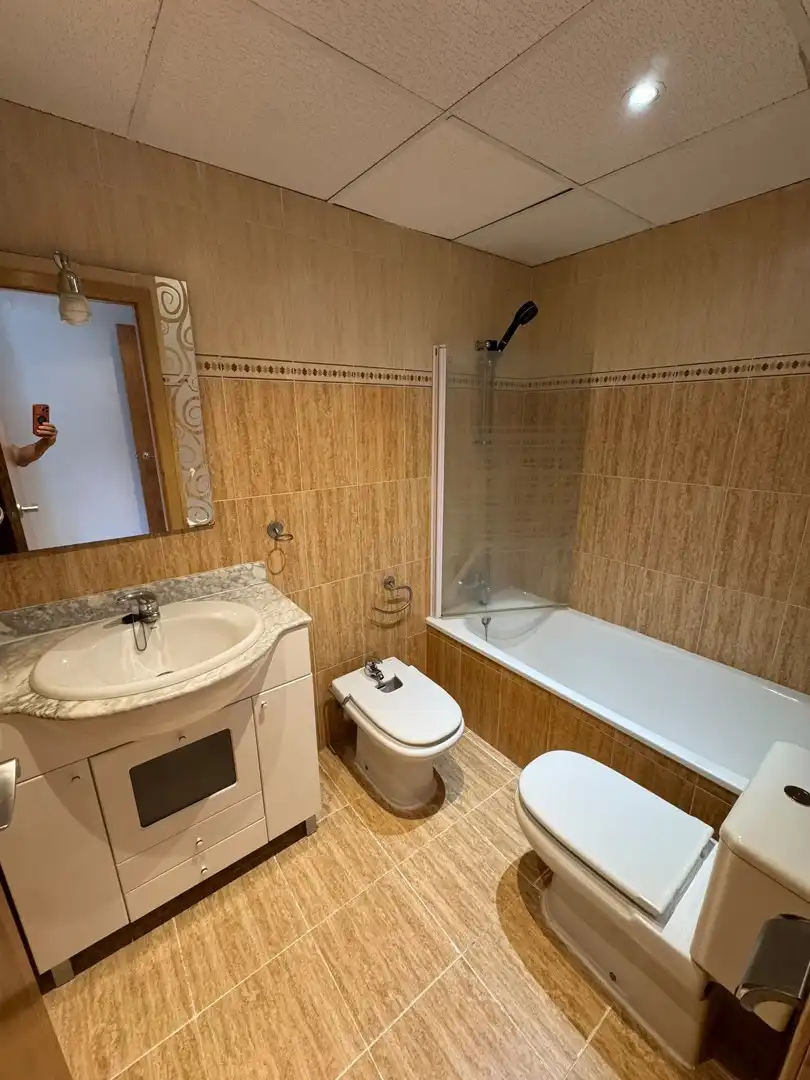 Bathroom of Apartments for sale in Torrent  with Furnished