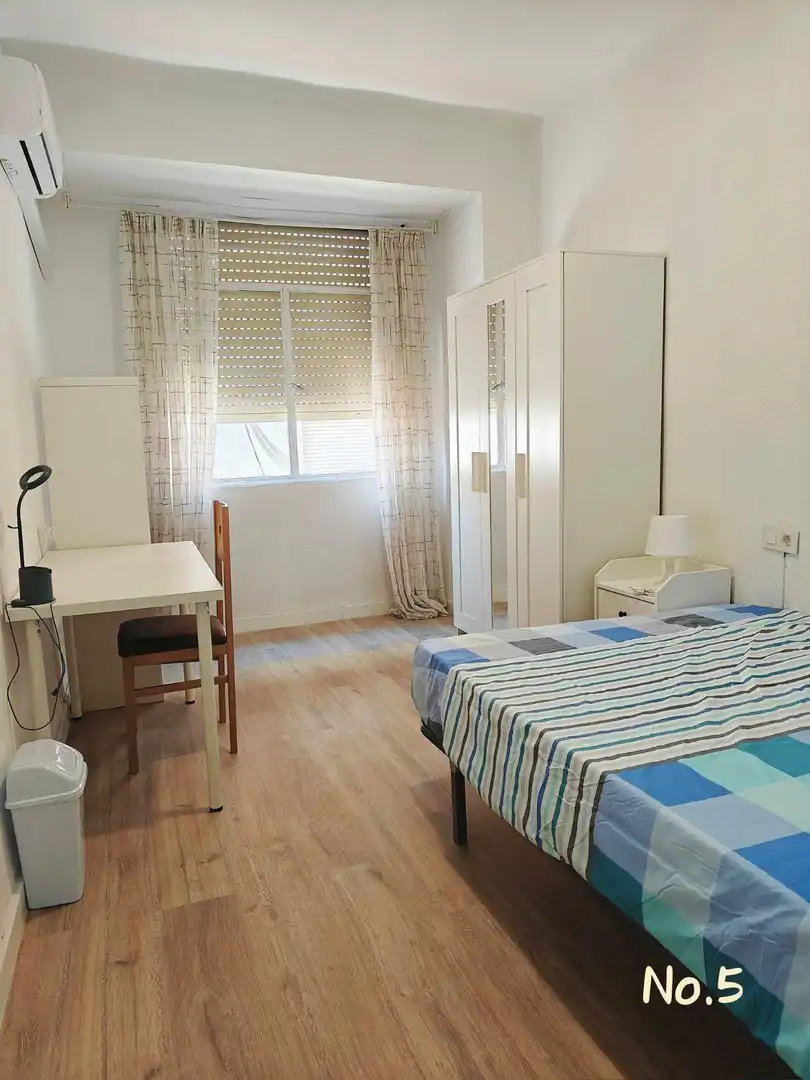 Habitación de Apartamento en venta en Murcia con Aire acondicionado, Calefacción y Terraza