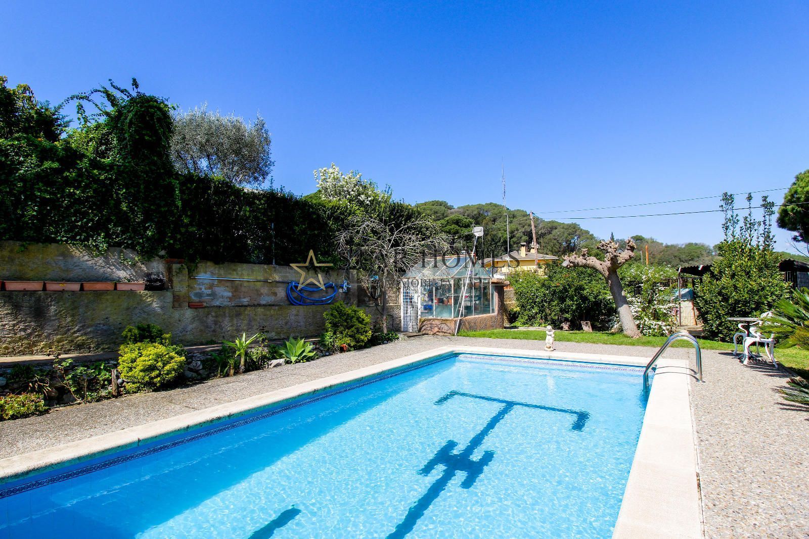 Casa o xalet en venda a Urbanitzacions