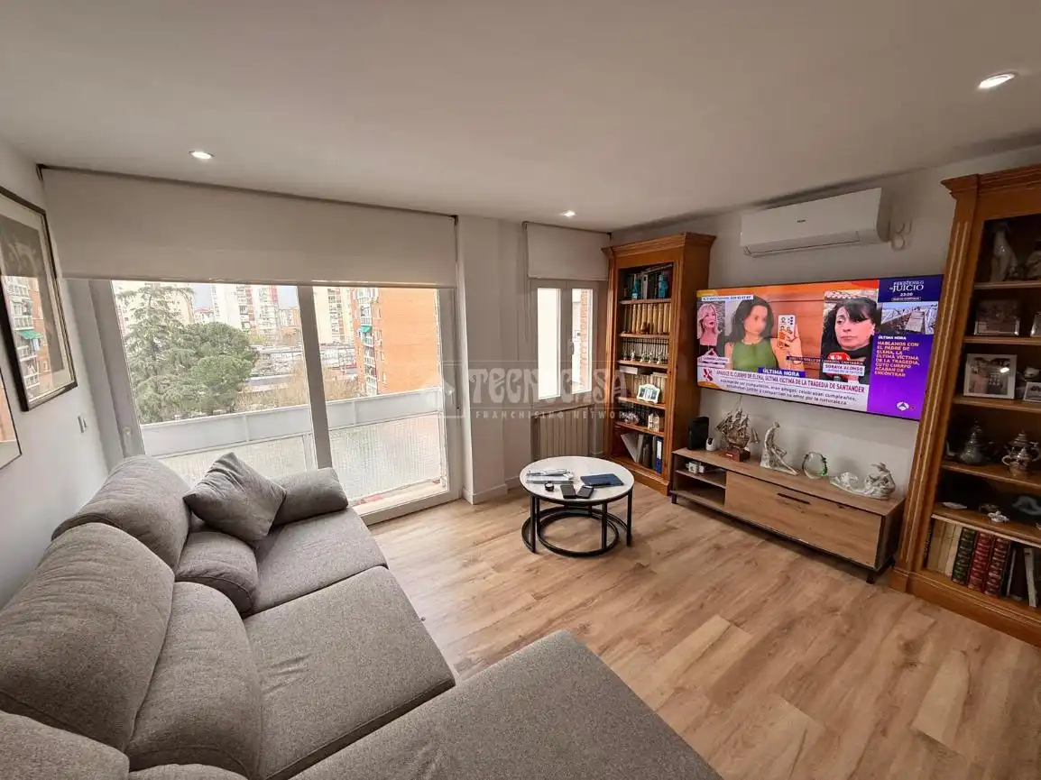 Sala de estar de Piso en venta en Madrid con Aire acondicionado, Calefacción y Terraza