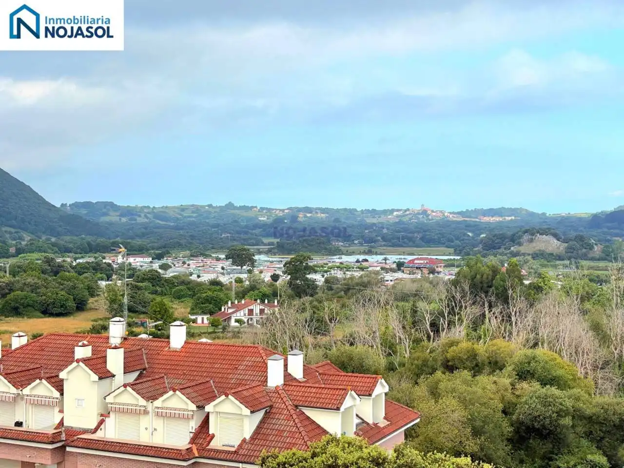 Exterior view of Flat for rent in Noja  with Heating, Terrace and Furnished