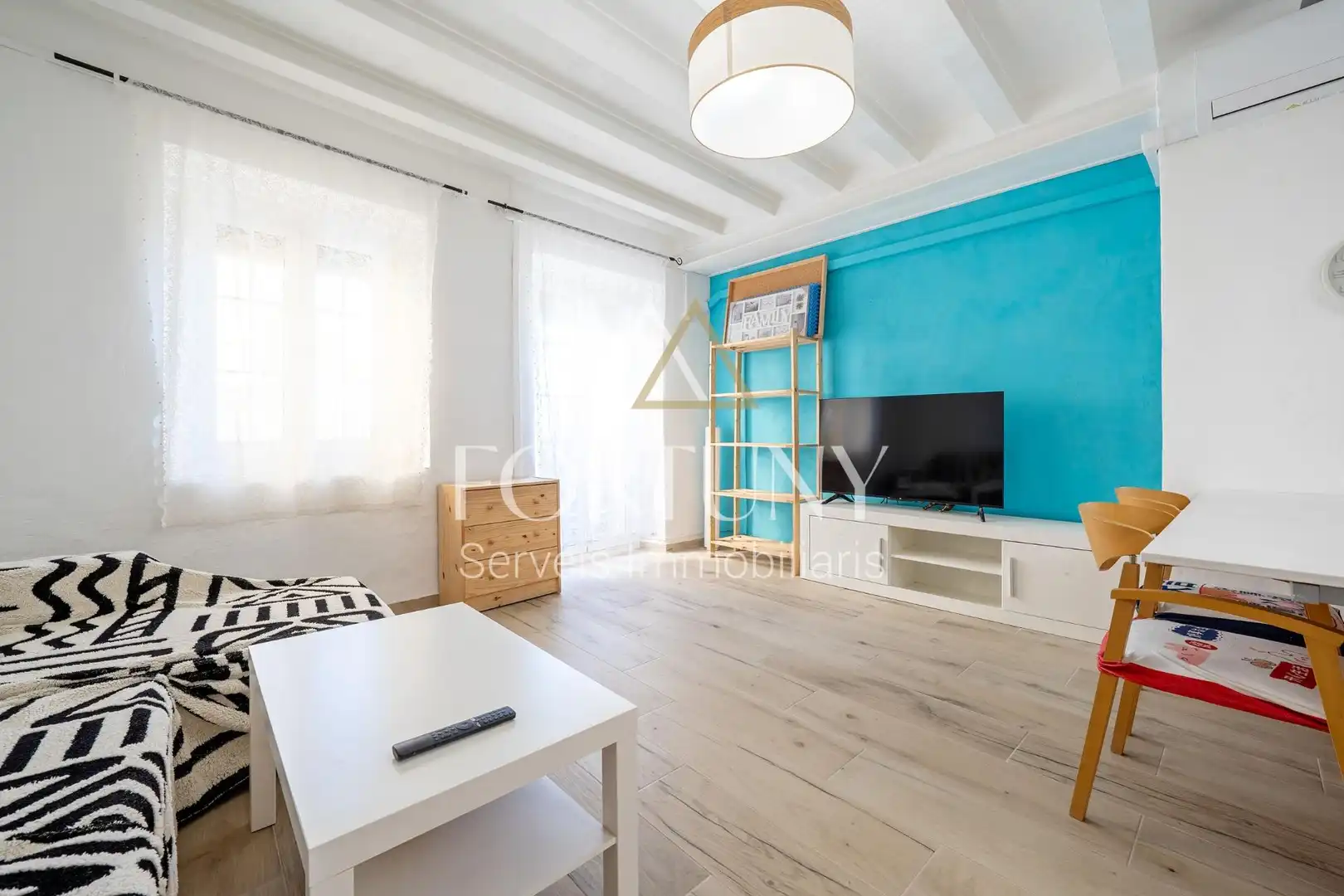 Sala d'estar de Casa o xalet en venda en El Rourell amb Aire condicionat i Terrassa