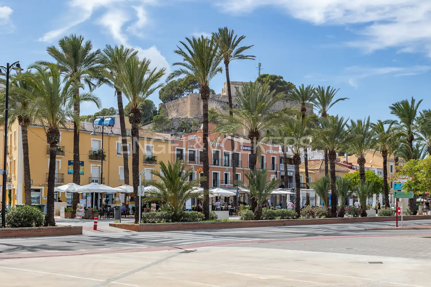 Vista exterior de Casa o chalet en venta en Dénia con Aire acondicionado, Calefacción y Jardín privado
