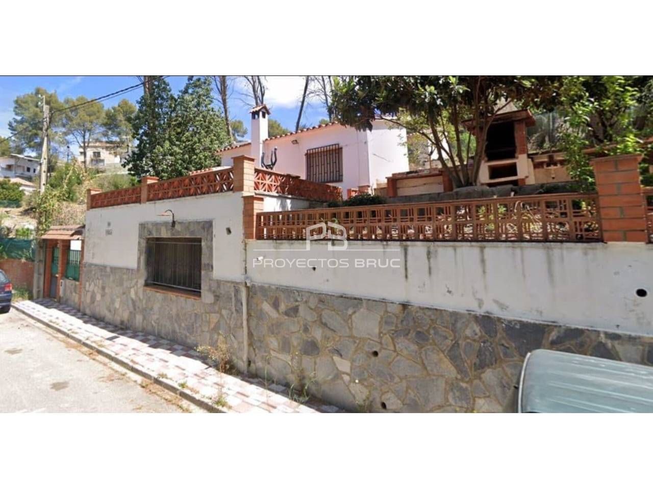 Exterior view of House or chalet for sale in Esparreguera  with Private garden