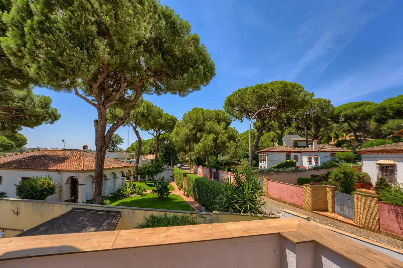 Jardí de Casa o xalet en venda en Alcalá de Guadaira amb Aire condicionat, Calefacció i Jardí privat