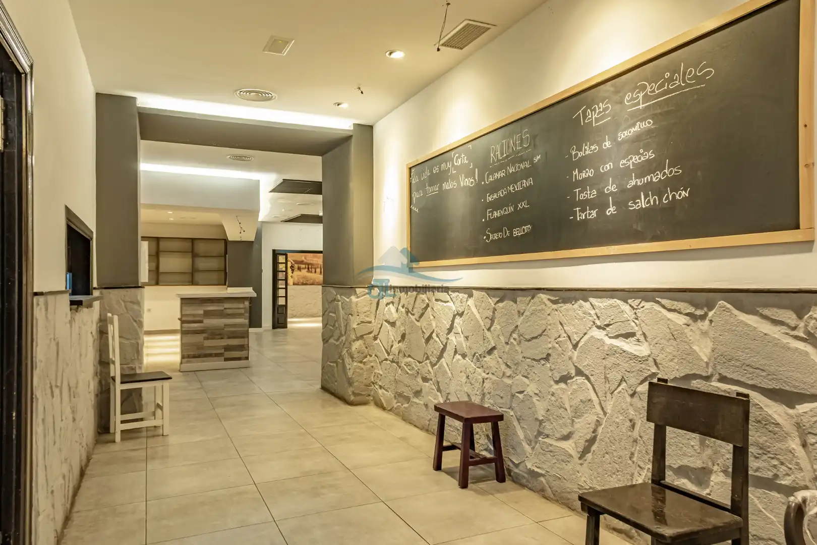 Geschaftsraum zur Miete in Linares mit Klimaanlage