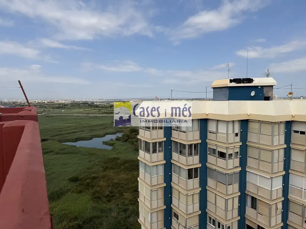 Habitación de Piso en venta en La Pobla de Farnals con Balcón y Piscina comunitaria