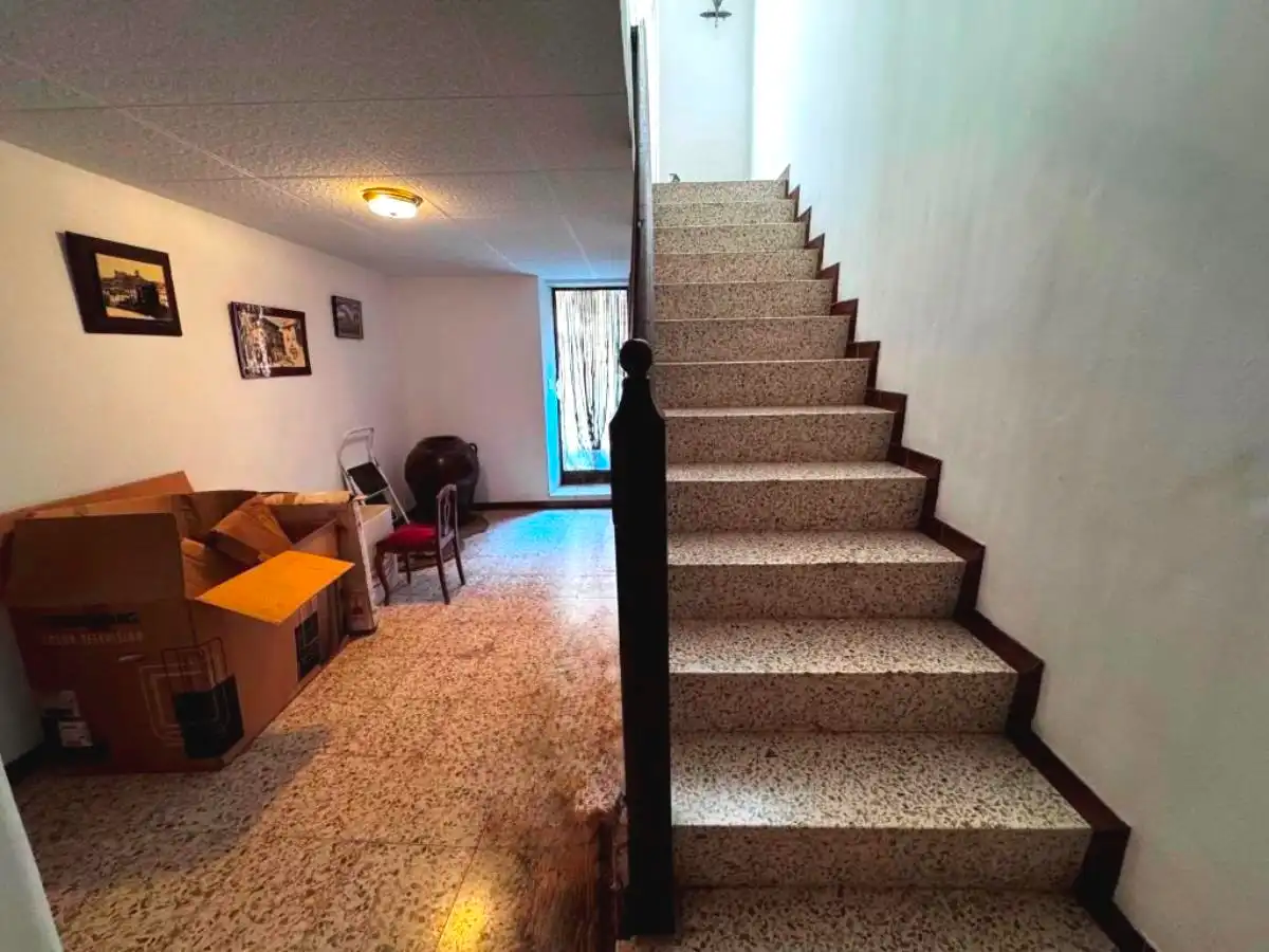 Casa adosada en venda en Valderrobres amb Moblat i Balcó