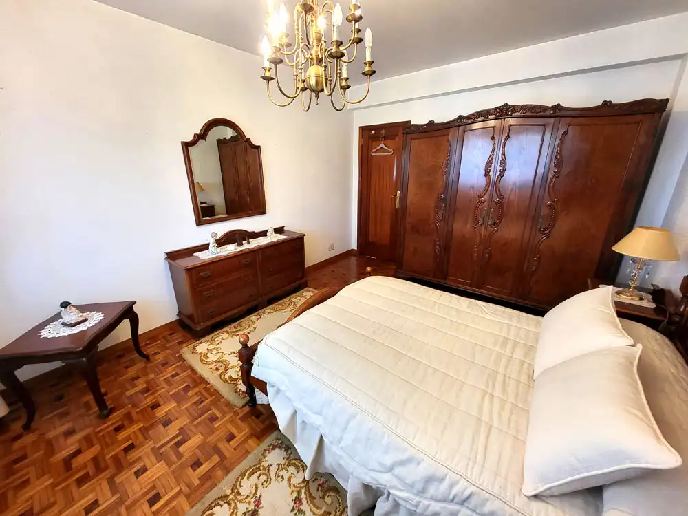 Bedroom of Flat for rent in Vigo   with Heating, Parquet flooring and Terrace
