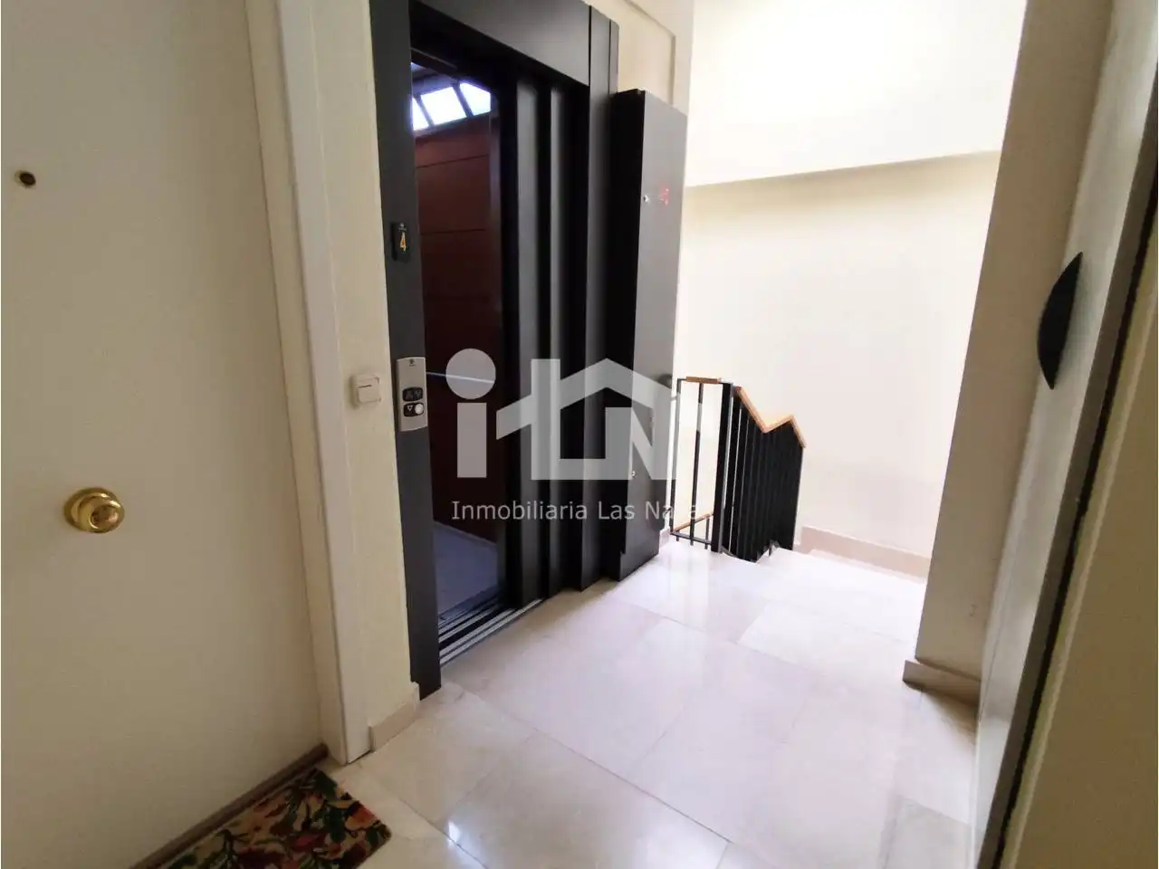 Appartamento con ascensore in affitto a Calle Castilla, imagen 3