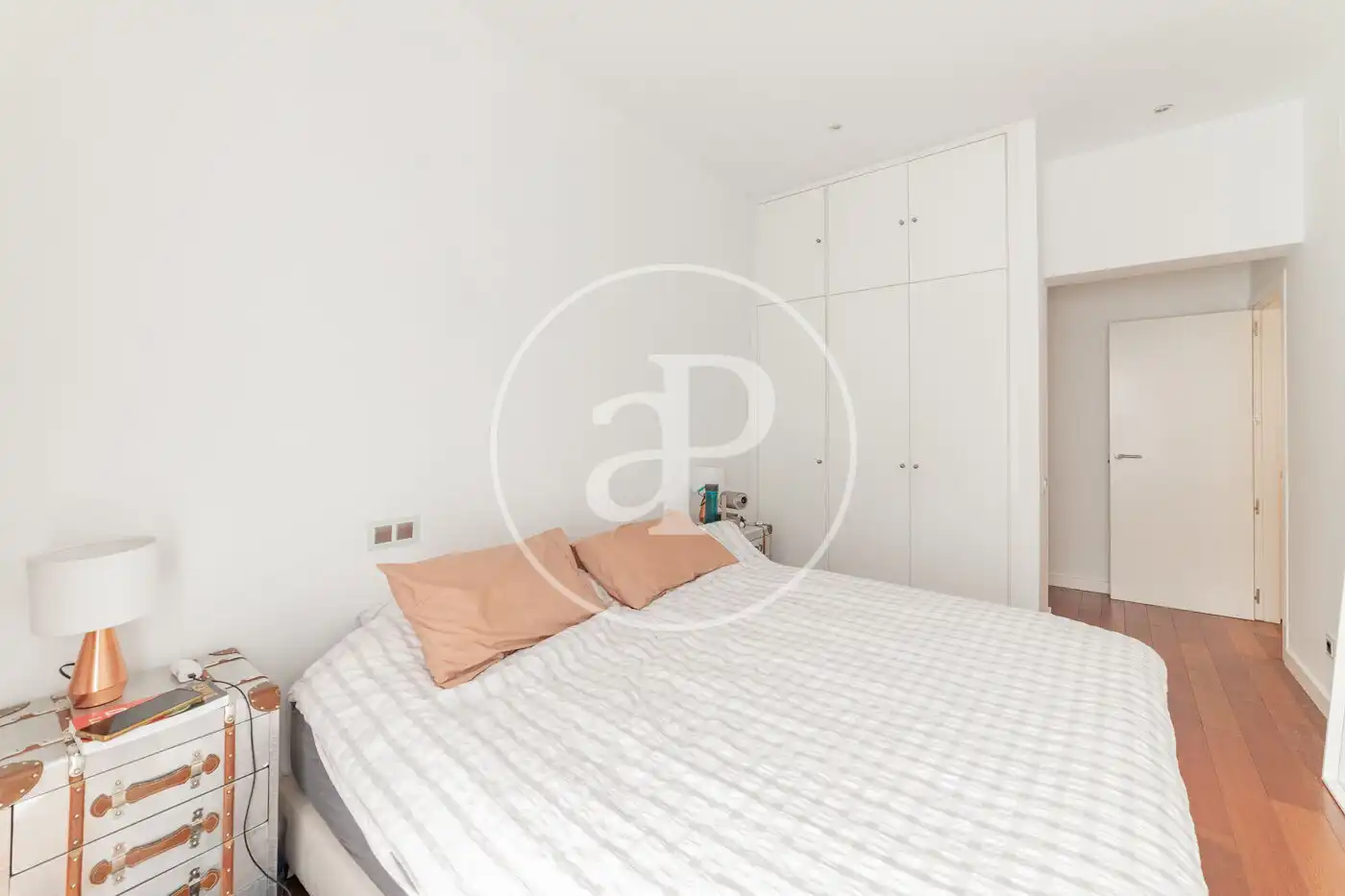 Flat for rent in C. de Calatrava, Palacio