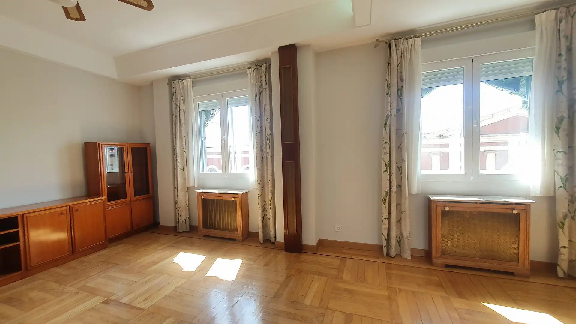 Flat for rent in Calle de San Bernardo, Universidad - Malasaña