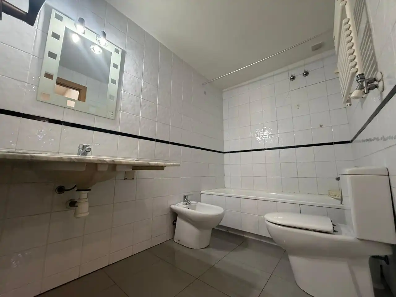 Baño de Planta baja en venta en Girona con Terraza
