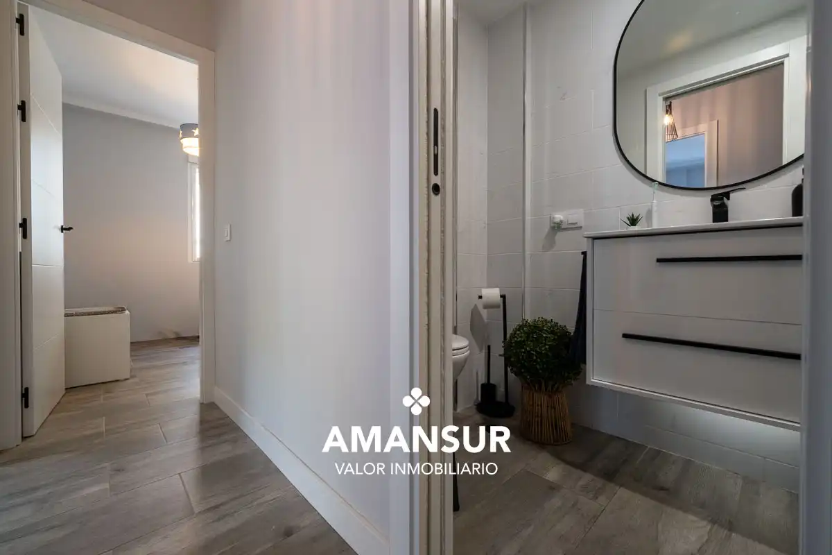 Flat for sale in Plaza Dulcinea, Nuevo Parque - Los Rosales - Tráfico Pesado