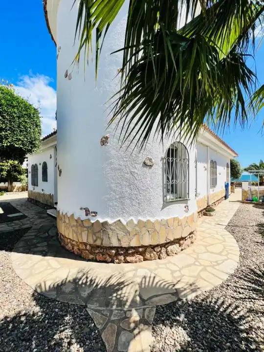 Houses for sale in Platja de Mont-roig