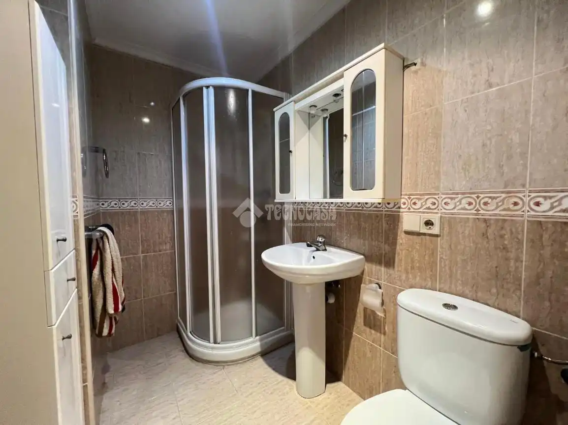 Bathroom of Flat for sale in Valladolid  with Heating and Terrace