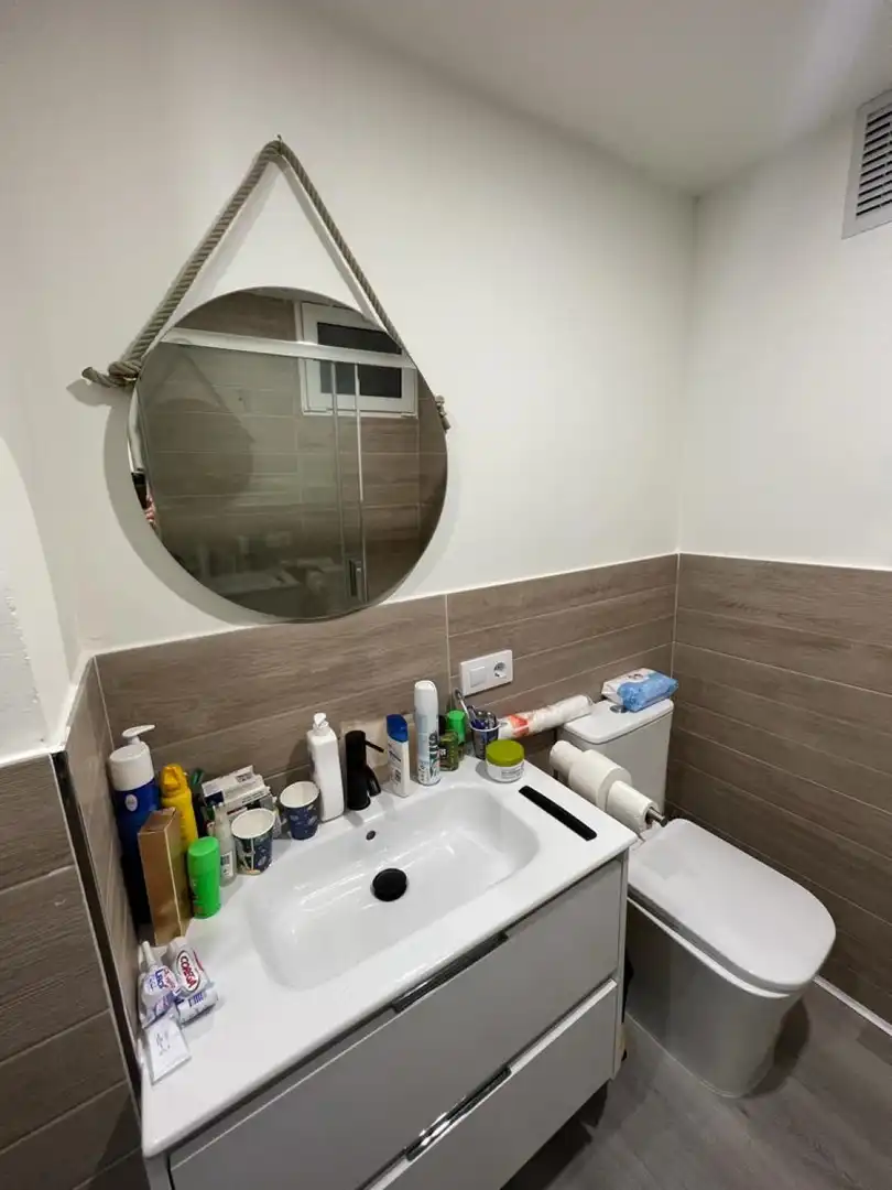 Badezimmer von Wohnungen zur Miete in Estepona mit Klimaanlage, Terrasse und Schwimmbad