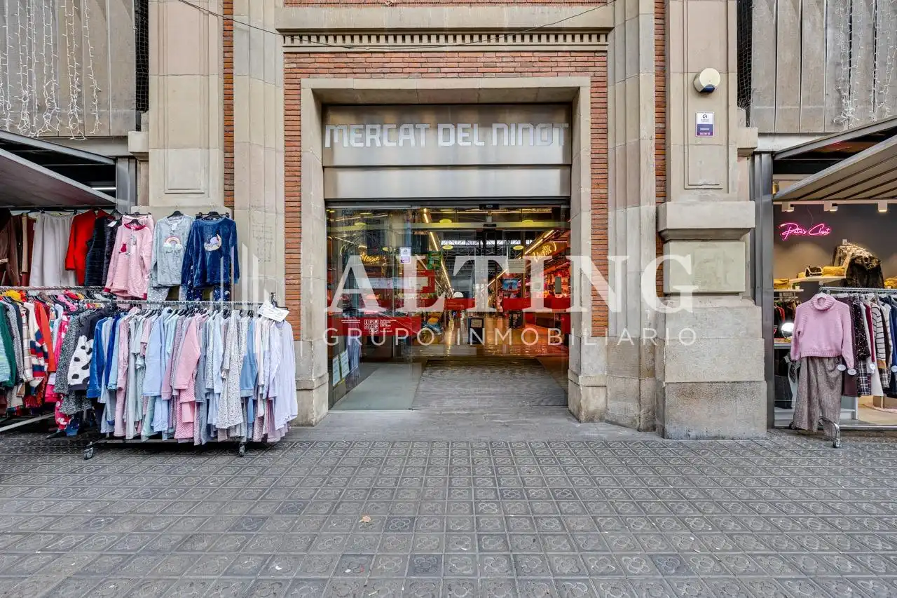 Local en venda en Barcelona amb Aire condicionat