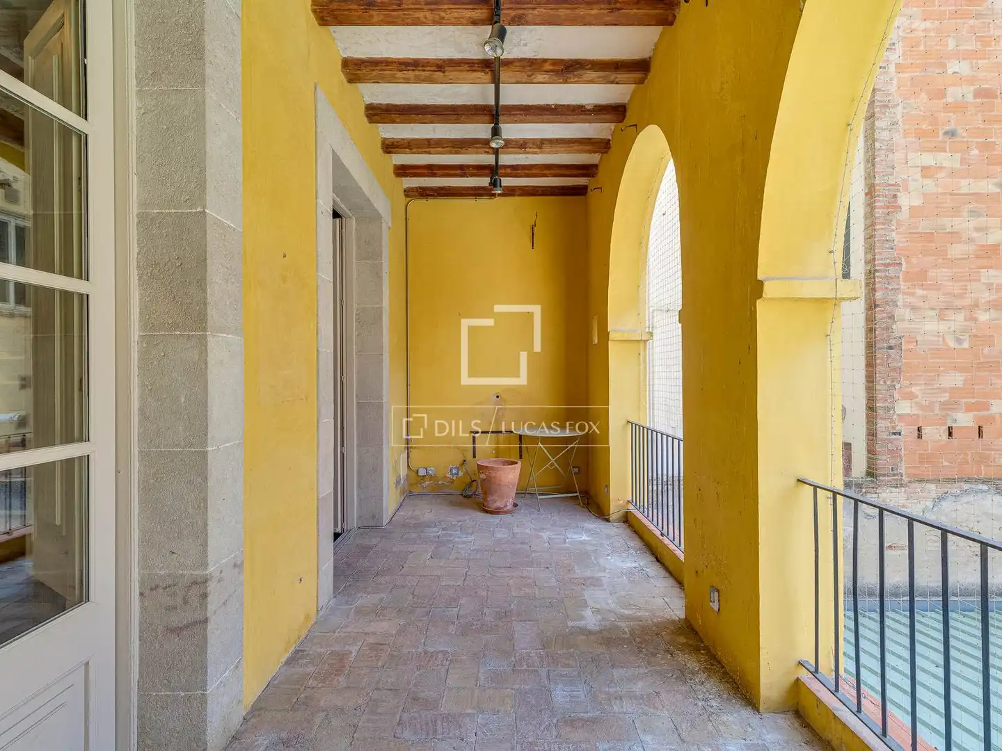 Piso en venta en Barcelona con Aire acondicionado, Terraza y Amueblado