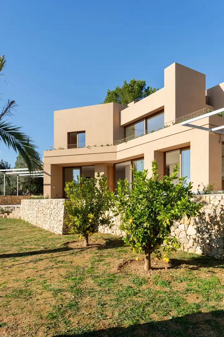 Vista exterior de Casa o xalet en venda en Pollença amb Aire condicionat, Calefacció i Jardí privat