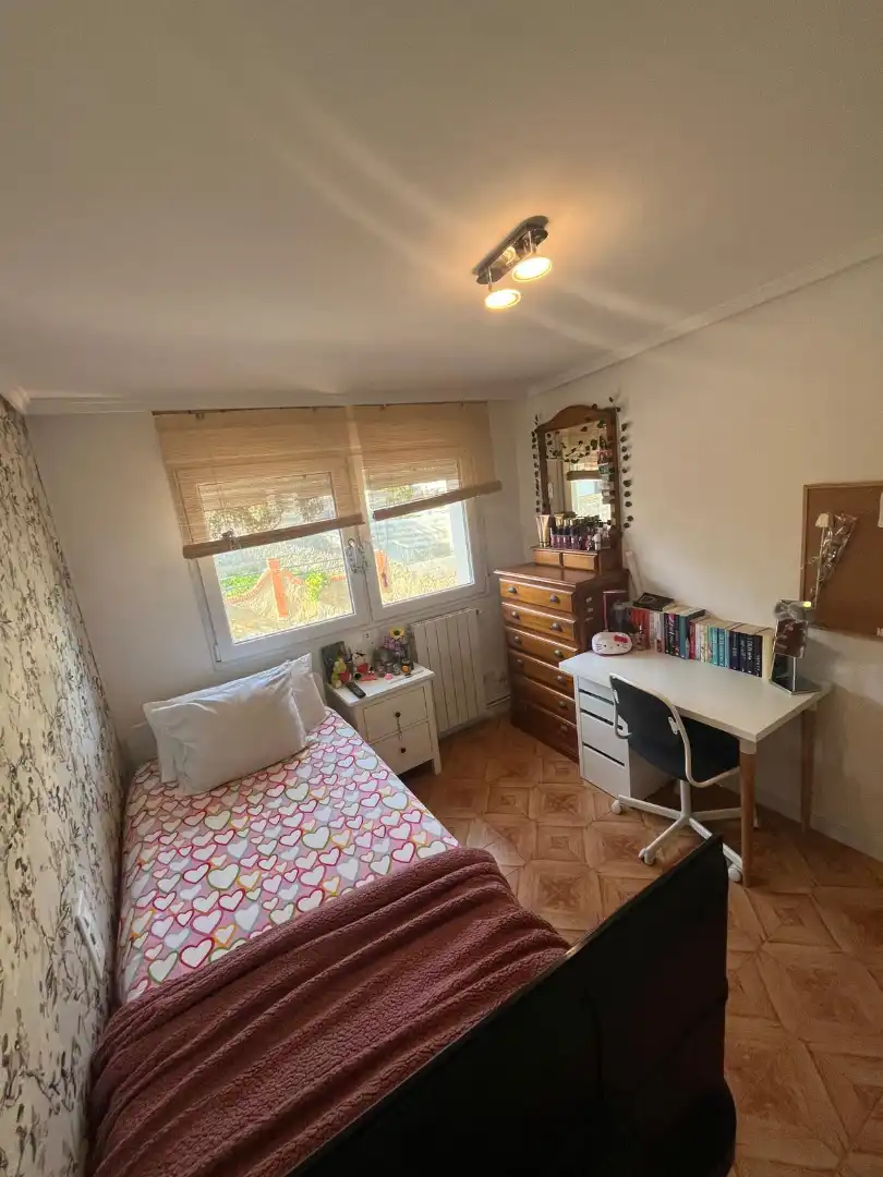 Habitación de Casa o chalet en venta en Manises con Aire acondicionado, Jardín privado y Terraza