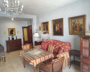 Sala d'estar de Pis de lloguer en  Sevilla Capital amb Terrassa i Moblat