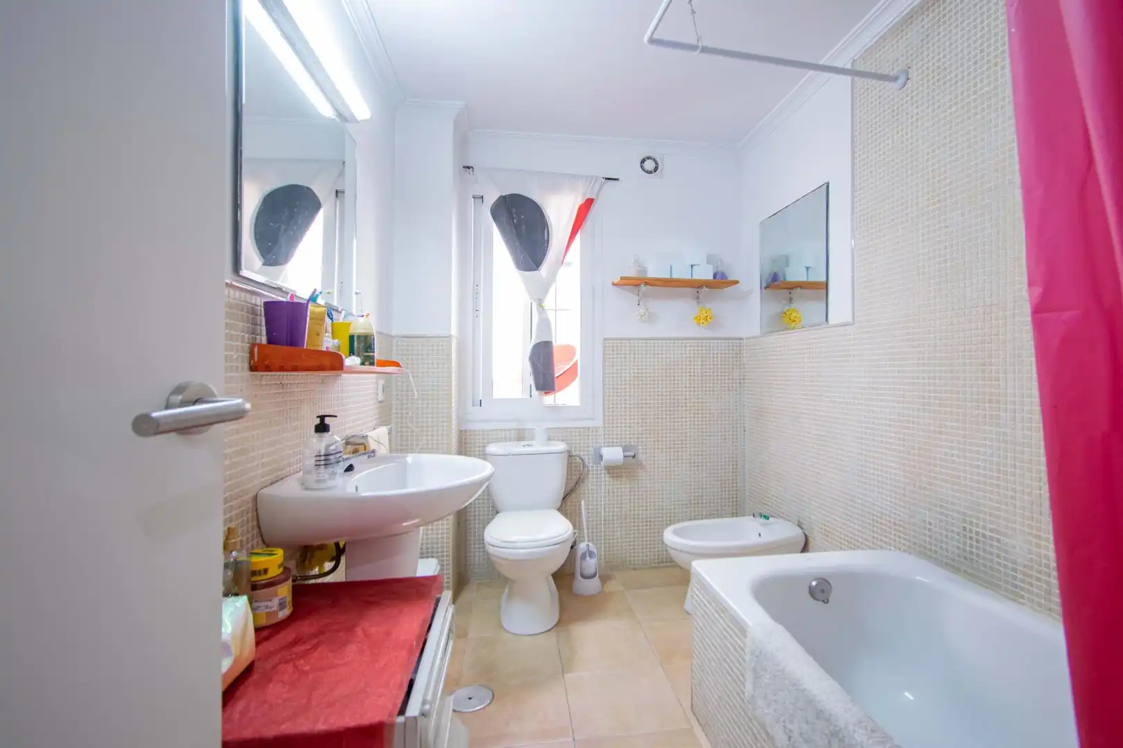 Bathroom of Flat for sale in Sevilla