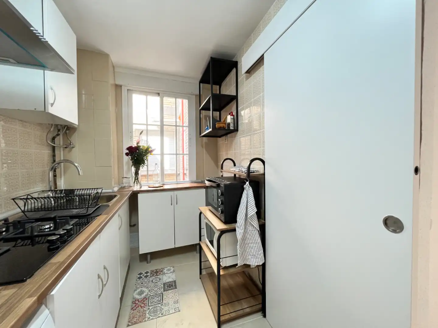 Küche von Wohnung zur untervermieten in Madrid mit Klimaanlage, Terrasse und Möbliert