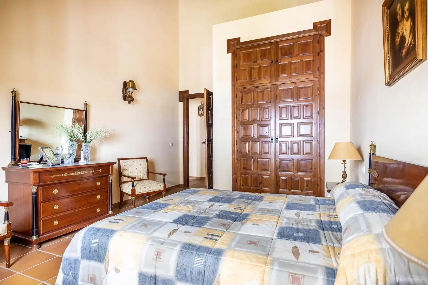 Habitación de Finca rústica en venta en Valencina de la Concepción con Jardín privado, Terraza y Trastero