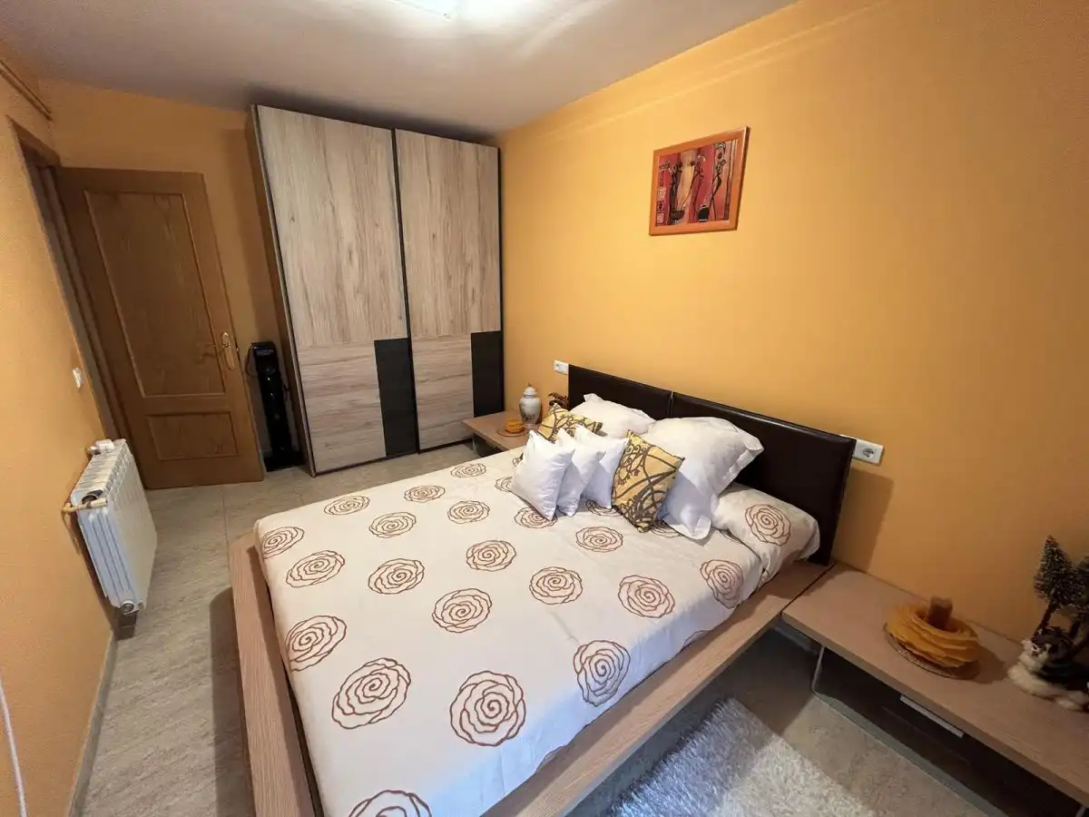 Habitación de Apartamento en venta en La Ràpita con Aire acondicionado, Calefacción y Terraza