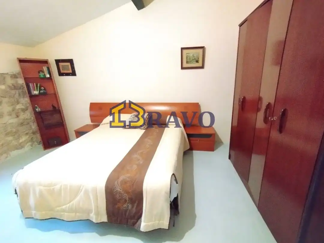Bedroom of Houses for sale in Medina de Pomar, Burgos