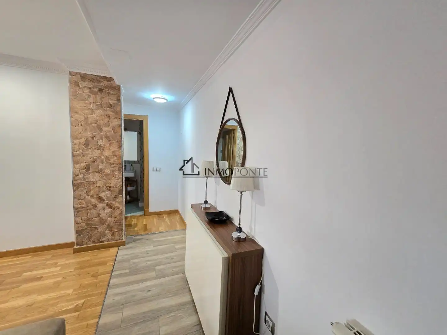 Wohnung zur Miete in San Salvador - Caeira